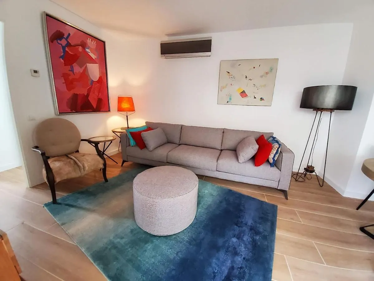 Atico Esquinero Muy Soleado Con La Terraza De 50 M2 Apartment Sitges Spain