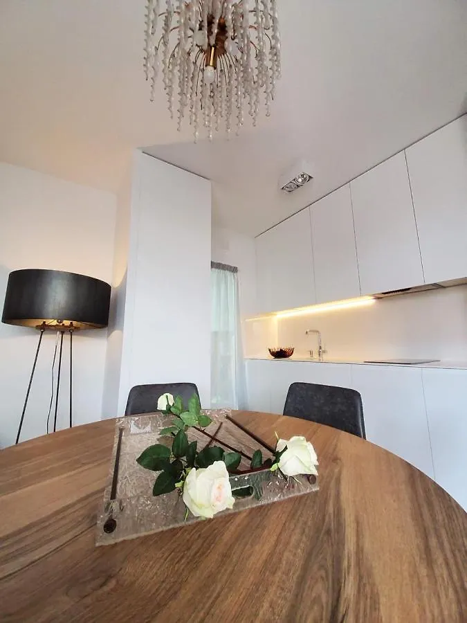 Atico Esquinero Muy Soleado Con La Terraza De 50 M2 Apartment Sitges 0*,