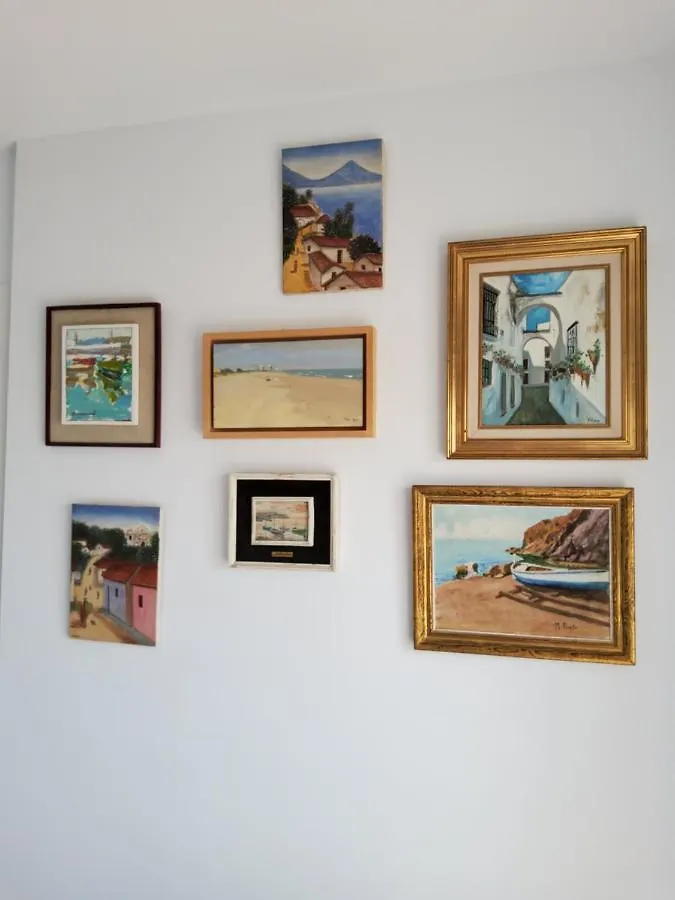 Atico Esquinero Muy Soleado Con La Terraza De 50 M2 Apartment Sitges