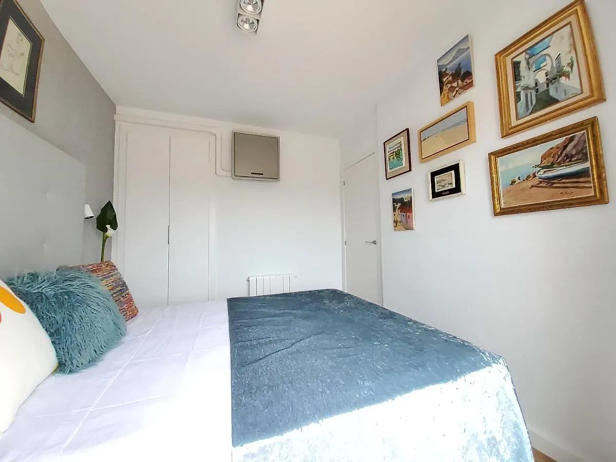 Atico Esquinero Muy Soleado Con La Terraza De 50 M2 Apartment Sitges